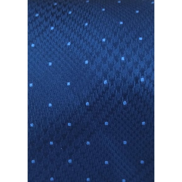MICHAEL KORS Blue Geometric Silk Tie 58"/ 3.5" EC - Picture 4 of 6